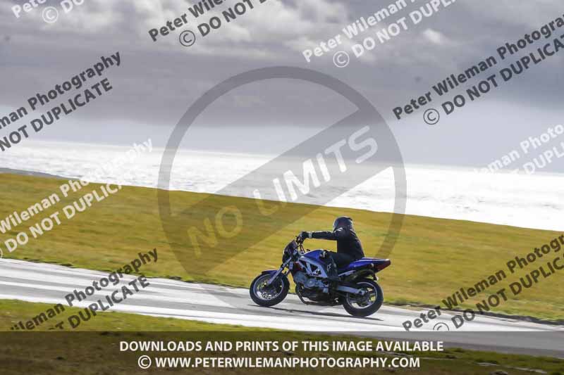 anglesey no limits trackday;anglesey photographs;anglesey trackday photographs;enduro digital images;event digital images;eventdigitalimages;no limits trackdays;peter wileman photography;racing digital images;trac mon;trackday digital images;trackday photos;ty croes